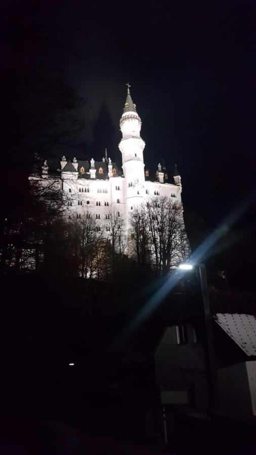 Neuschwanstein-Blick Apartment Füssen Екстериор снимка