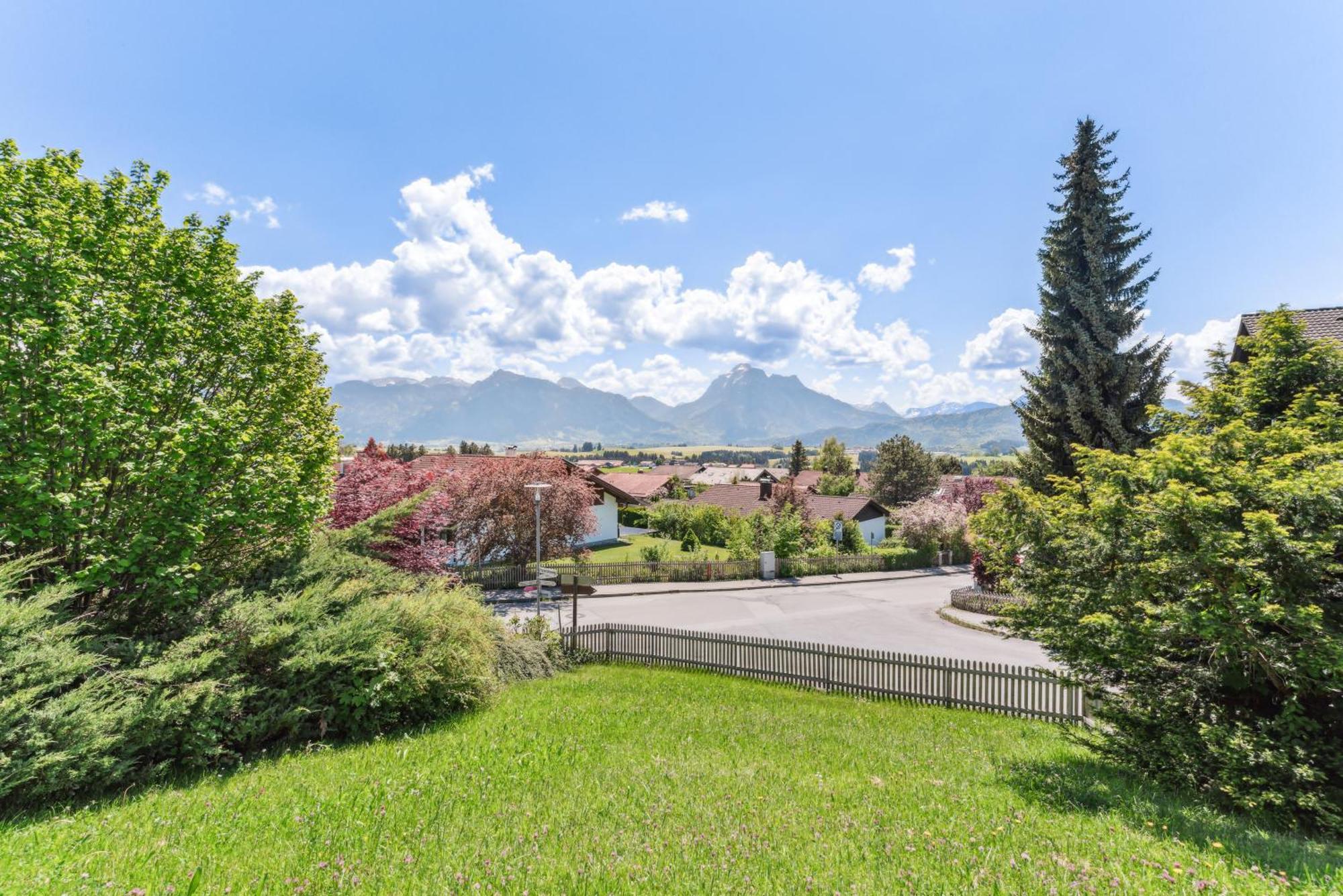 Neuschwanstein-Blick Apartment Füssen Екстериор снимка