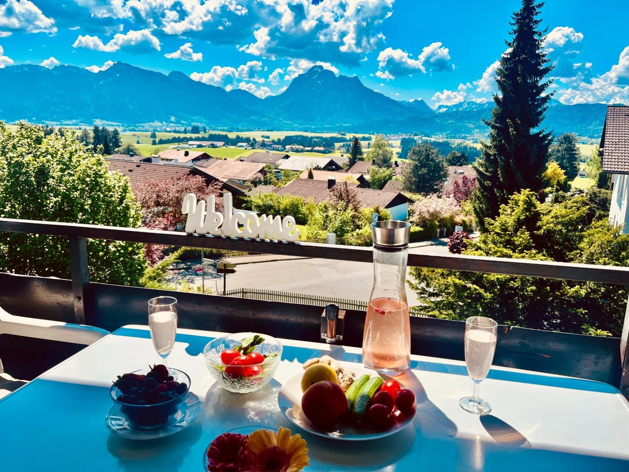 Neuschwanstein-Blick Apartment Füssen Екстериор снимка